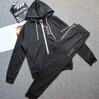 ������ GUESS