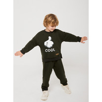 Youlala  8438330109 8438330109