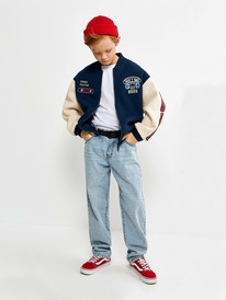 Acoola     Astana 20131000008  