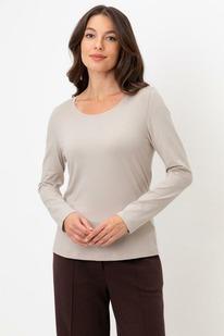   23.12 Very Neat    3263/-