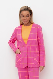   23.12 Very Neat    3223/-,