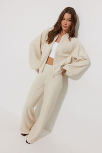 ������ LYUSHe 4293