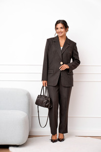 ������ Amuart 1102