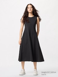 uniqlo Ultra Stretch Kleid (rmellos)