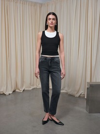 22.03  Conte ���������� ��������� CONTE CON-847 ׸���� ������ mom � ������������