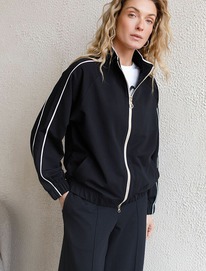 09.04  Vilatte ��������� ������ � ��������� �� ������ �� ������������ ������ ���