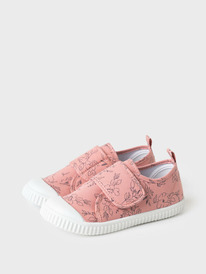 12.04  PlayToday ����������� ��� ������� 12622747