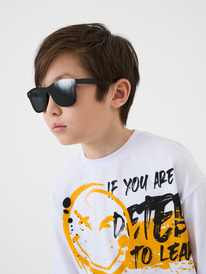 30.03  PlayToday �������������� ���� � ������������ ��� ����� 12611813