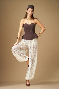 ������ N.O.W. 1670