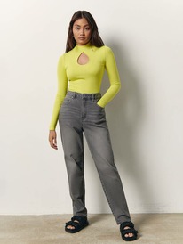 09.04  CONTE ELEGANT Mom Fit CONTE CON-599 ���������� ������ mom � ������� �����