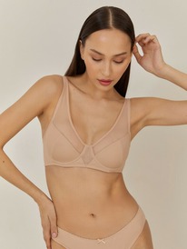 02.05  Infinity Lingerie ����������� � ������ ������ ���. Illy 31204111134 �����