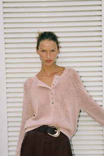 zara STRICKPULLOVER MIT KNPFEN
