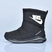 ������ Nike ��� 5713