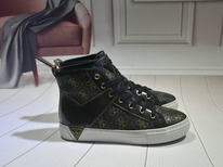    Gu*ess 1655 35 36 37   